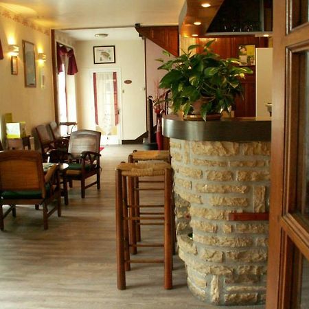 Le Relais Du Pont De Rhodes Frayssinet Bagian luar foto